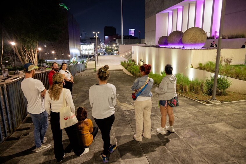 San Jose by Night: Small Group Food and Culture Tour with Dinner