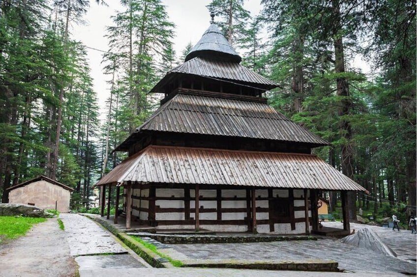 Discover the Spiritual Trails of Manali (2 Hours Guided Walking Tour)