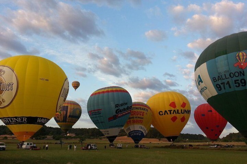 Volar en globo: Una aventura entre el cielo y la tierra