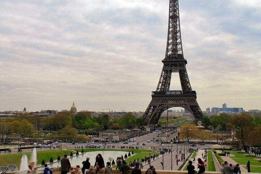 Private eiffel tower tour