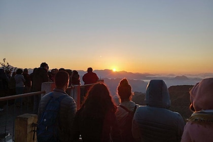 "Rishikesh Mountain Sunrise Hike – Watch the Himalayas Wake Up"