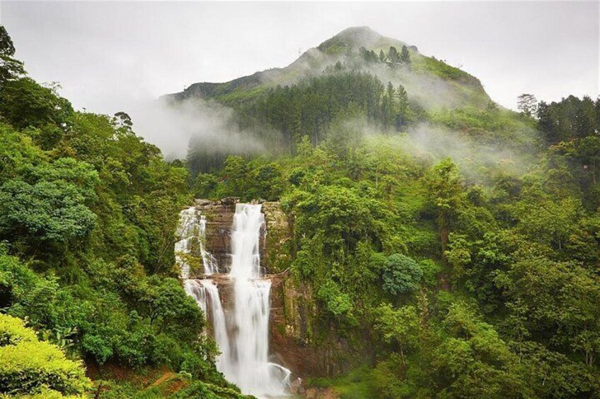 ONE OF A MANY FALLS IN NUWARA ELIYA