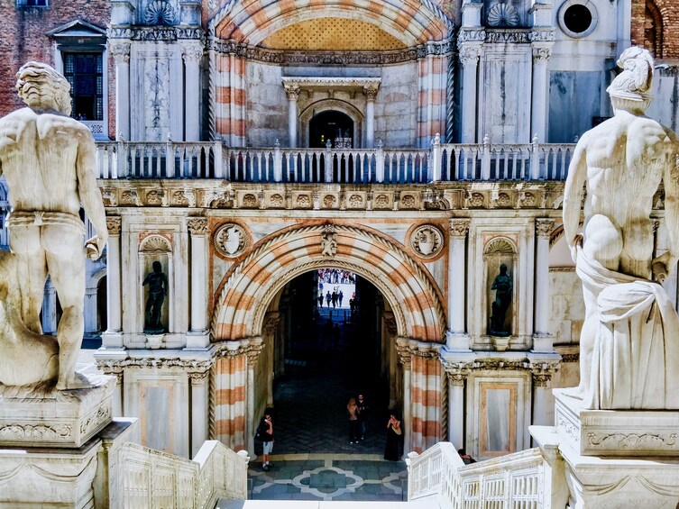 Skip-the-Line: Doge's Palace and Saint Mark's Basilica tour