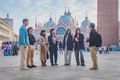 Venesia Lewati antrean tur Istana Doge & Basilika St Markus