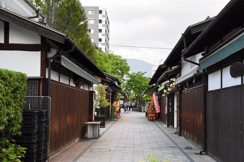 Matsumoto Full-Day Private Tour with Government Licensed Guide