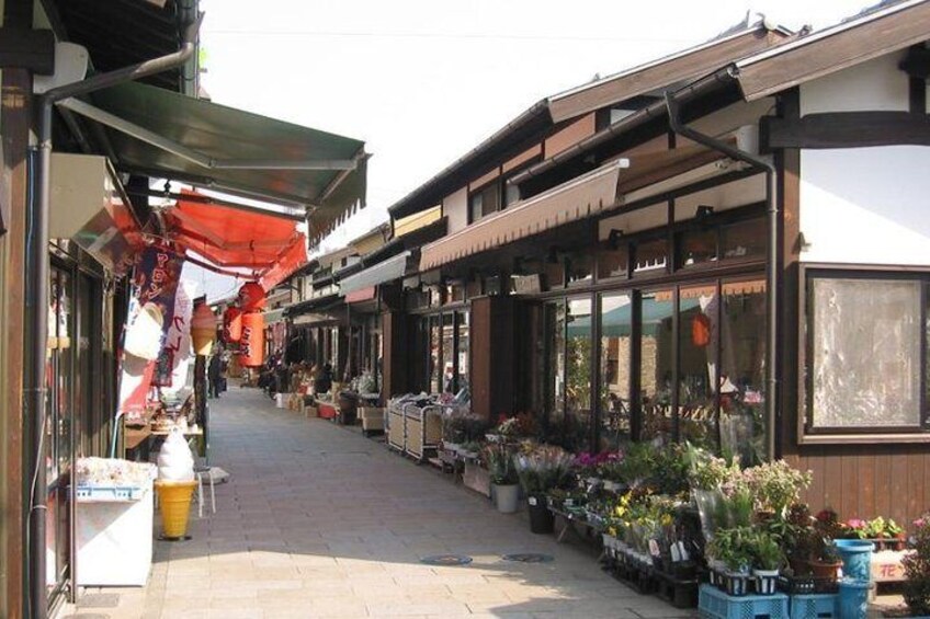 Matsumoto Full-Day Private Tour with Government Licensed Guide