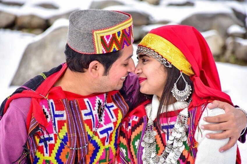 Photoshoot in Manali By Professional Photographer