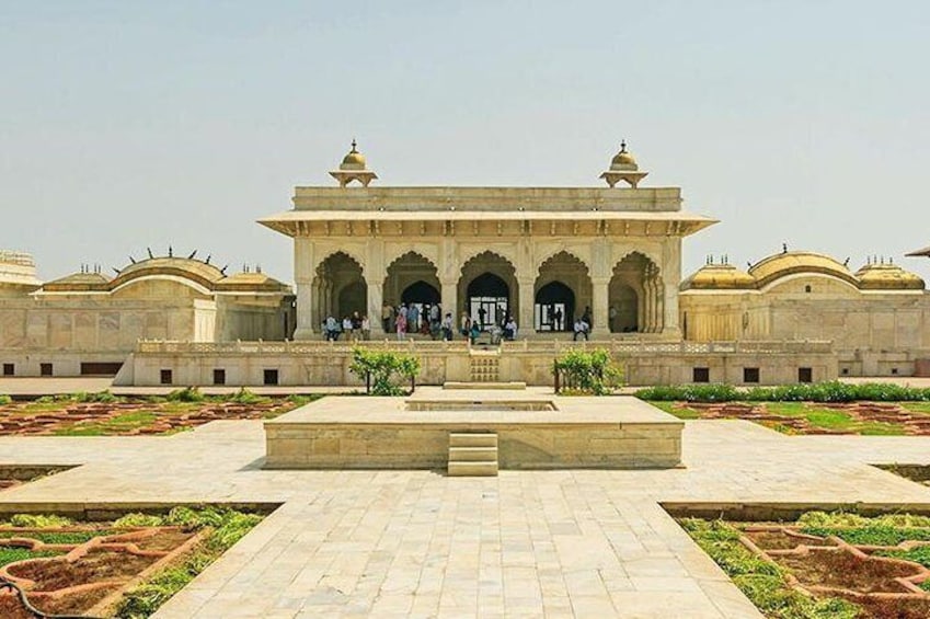 Agra Fort Gardens