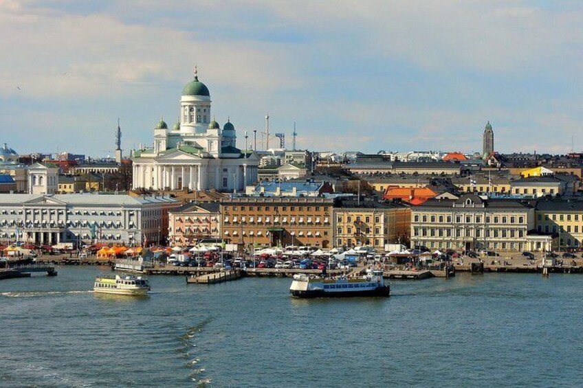 Discover Helsinki in 60 minutes with a Local