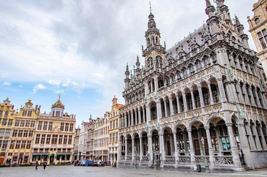 The Instagrammable Places of Brussels with a Local