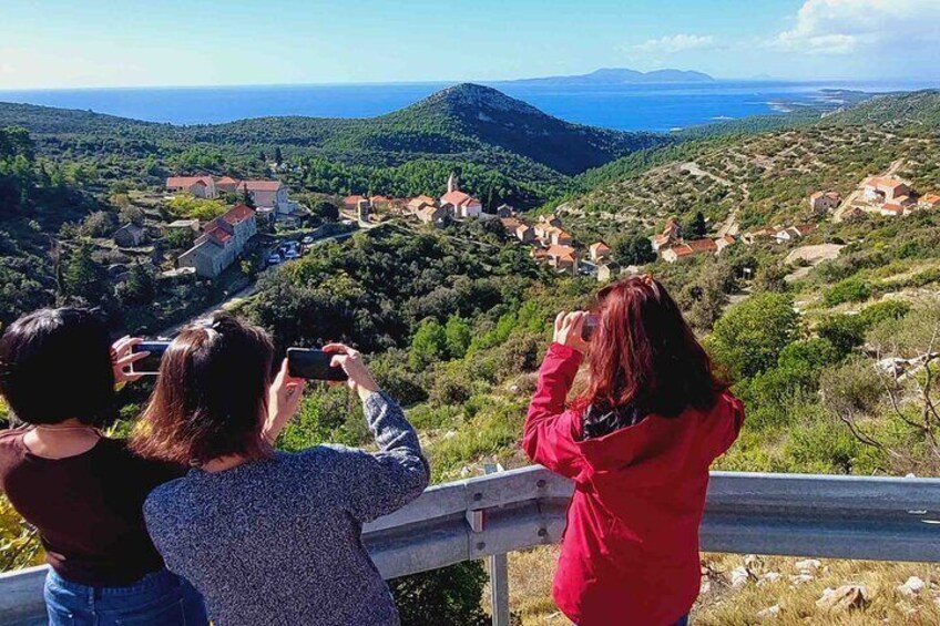 Private Day Trip To Hvar With Wine Tasting