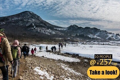 Mountain Lake Hiking -1-Day Scenic Trailwalking in Anhui Province