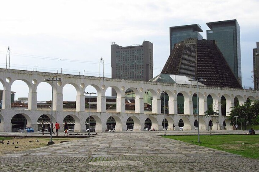 Arcos Lapa & Metropolitan Church