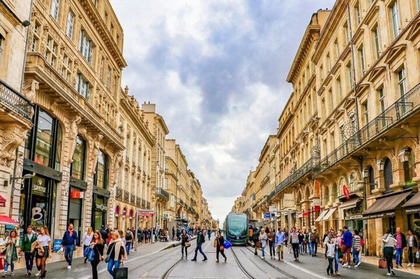 The Instagrammable Places of Bordeaux with a Local
