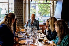 Wine Tasting Walking Tour in SoHo