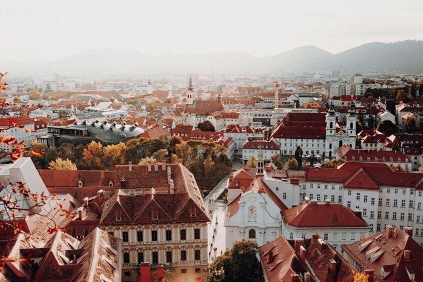 Architectural Walk of Graz with a Local