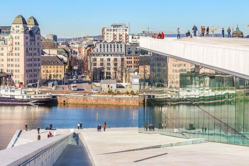 Discover Oslo in 60 minutes with a Local