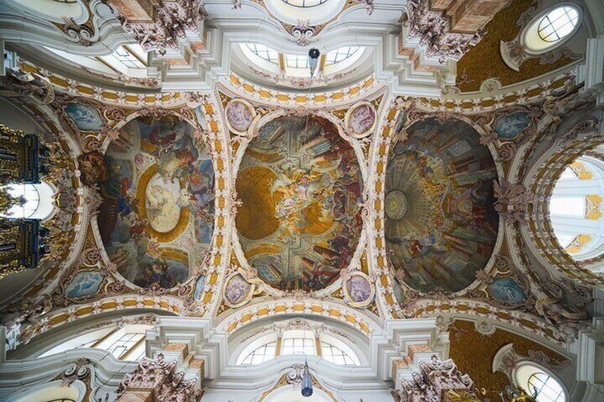 Explore the Instaworthy Spots of Innsbruck with a Local