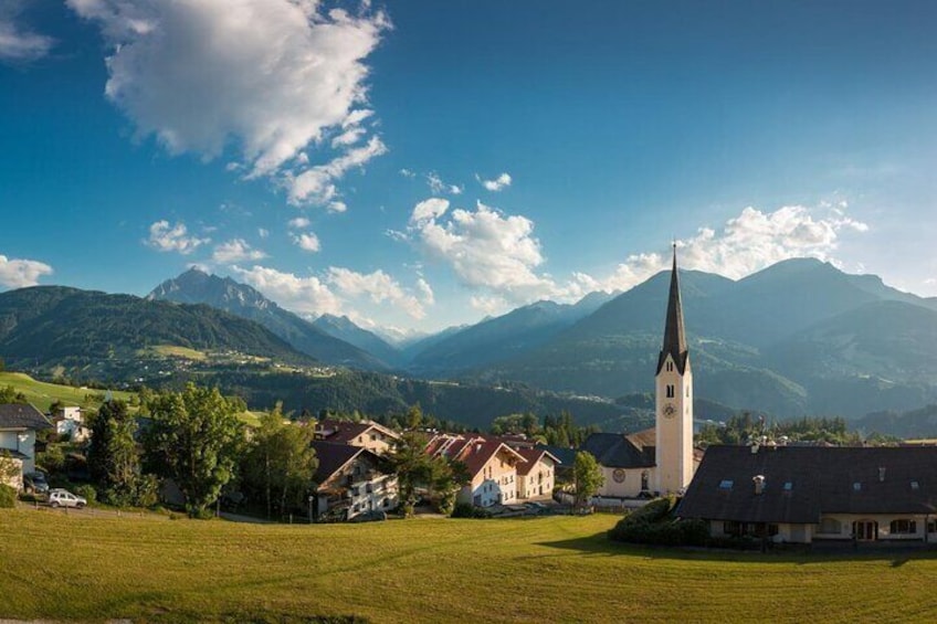 Explore the Instaworthy Spots of Innsbruck with a Local