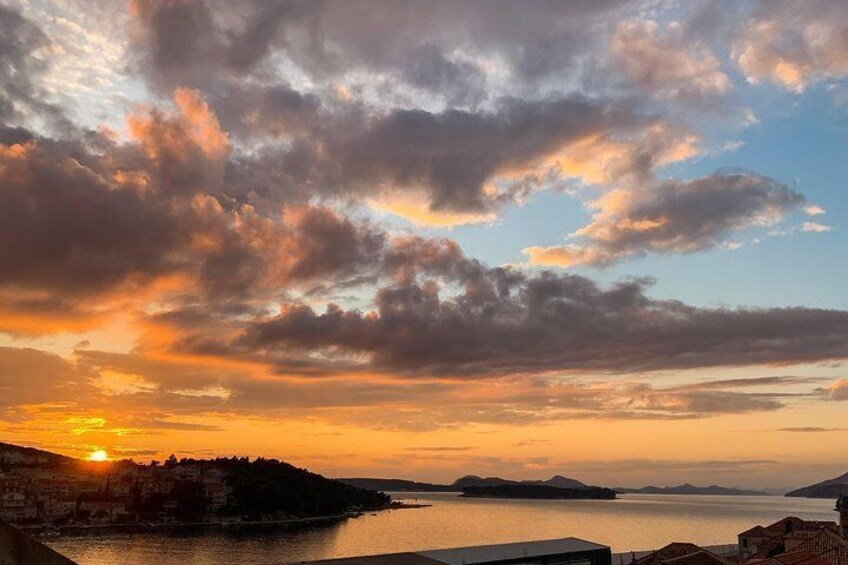 Watch the sunset in Dubrovnik