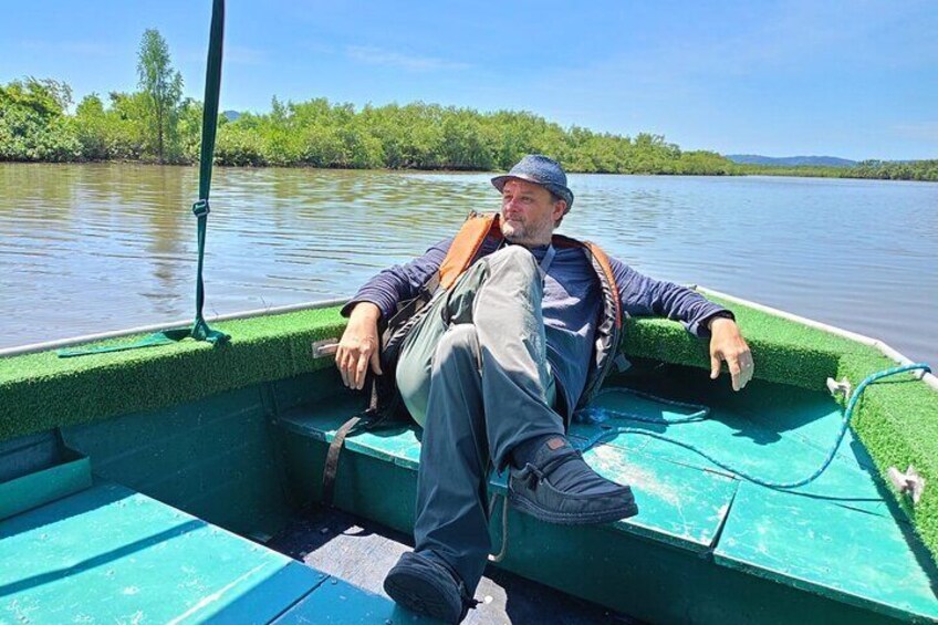 Birdwatching Eco boat tour in the mango – Fauna and Flora