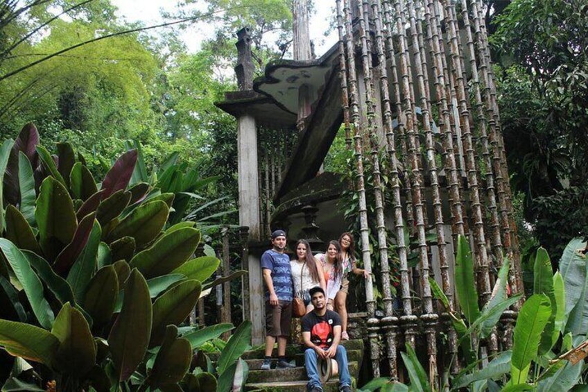 Surrealist Garden Tour in Xilitla and Sotano de las Huahuas