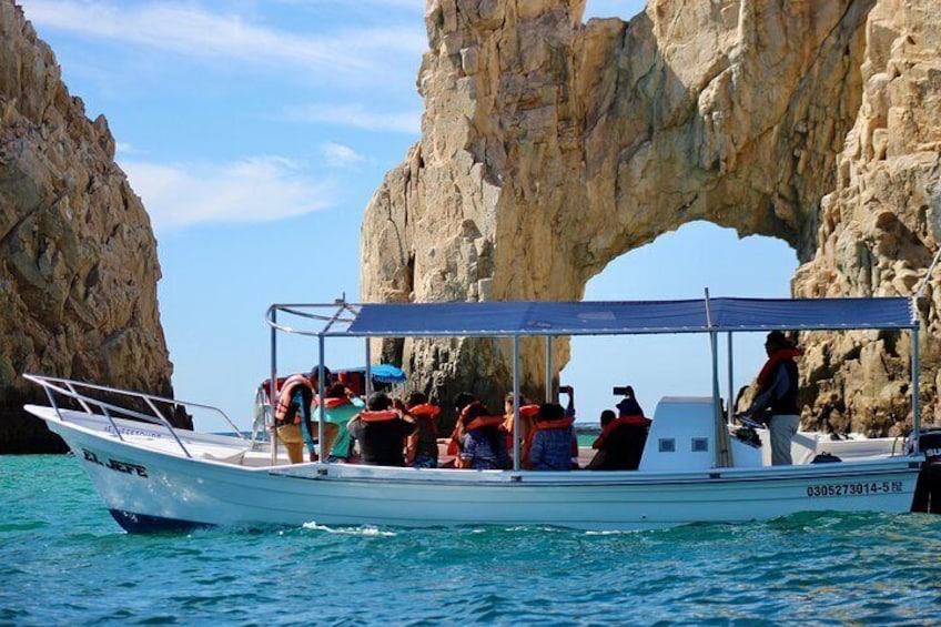 Shared ride to the arch of Cabo San Lucas