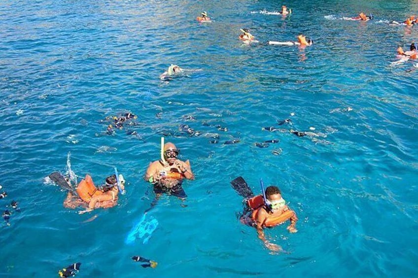 Snorkeling Marietas