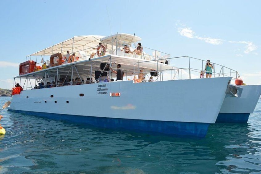 Marietas Islands and Snorkeling Cruise in Puerto Vallarta All Inclusive