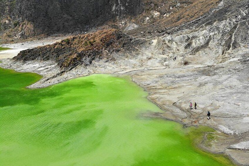 Tour to the Chichonal Volcano in Chiapas.