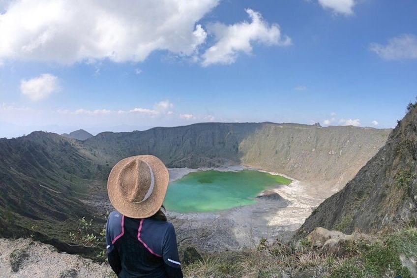 Tour to the Chichonal Volcano in Chiapas.