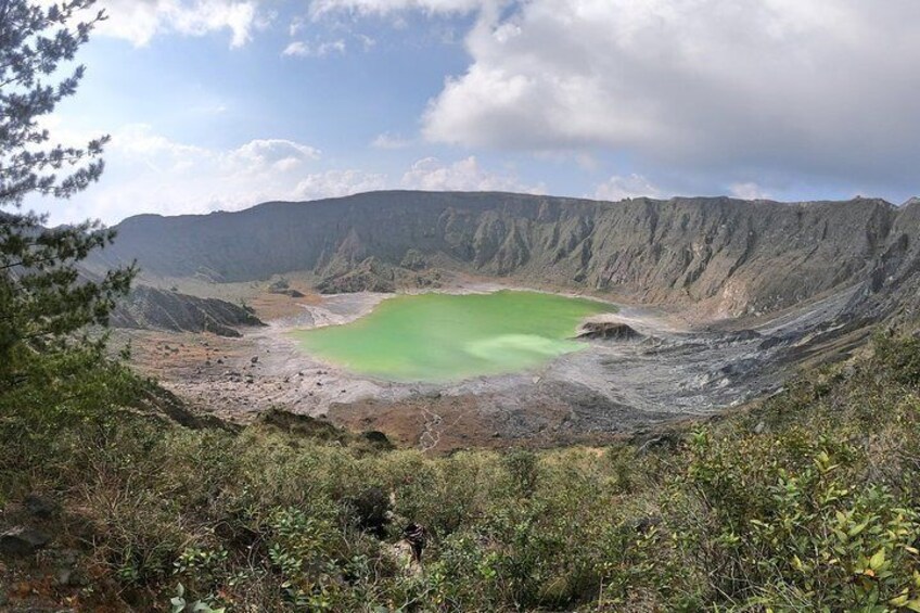 Tour to the Chichonal Volcano in Chiapas.