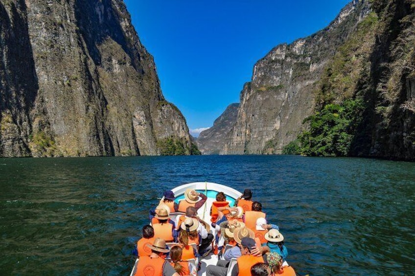 Sumidero Canyon - Chiapa de Corzo