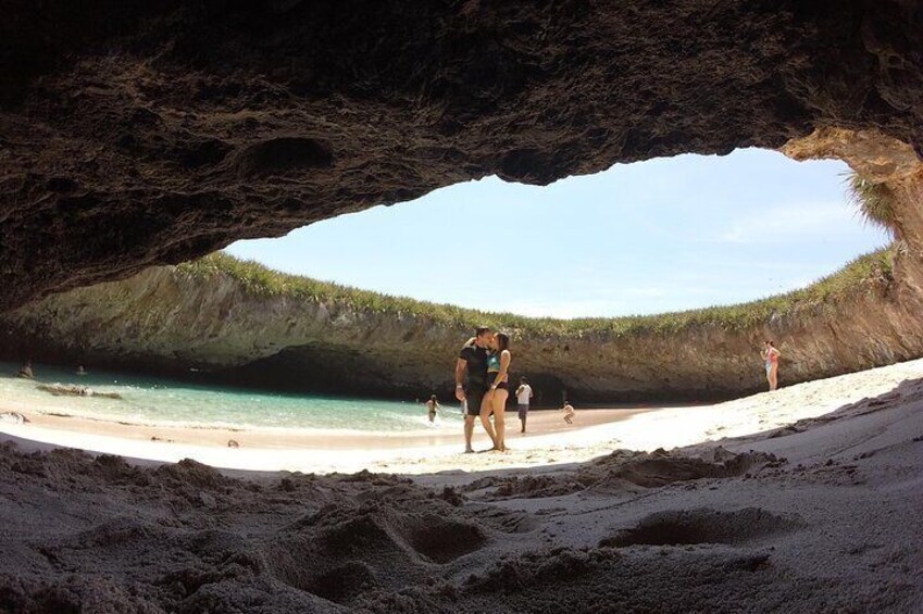 hidden beach tours