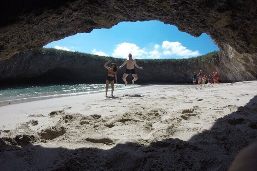 Hidden Beach Tour