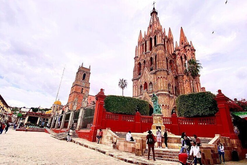 Private tour Guanajuato, Dolores Hidalgo, Atotonilco and San Miguel de Allende route