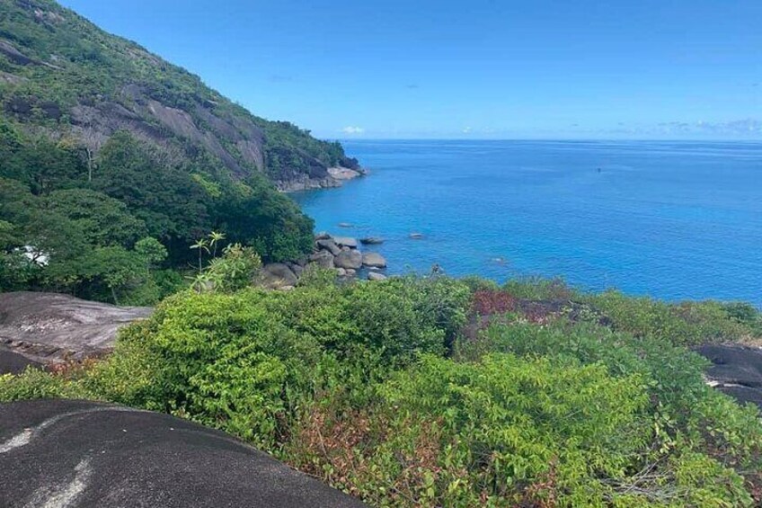 Relaxed hike to Anse Major | Mahé | Seychelles | Private Tour | Easy