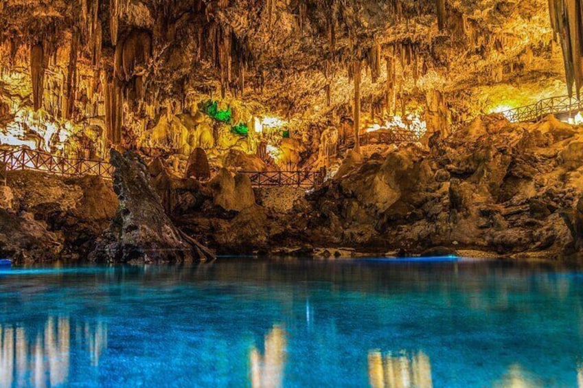 Experience to the Mayan Underworld (Cavern-Cenote)