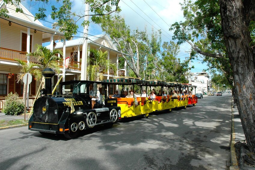 Key West Trip & Conch Train Tour from Miami