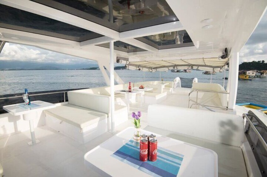 Sepanggar Island Luxury Boat