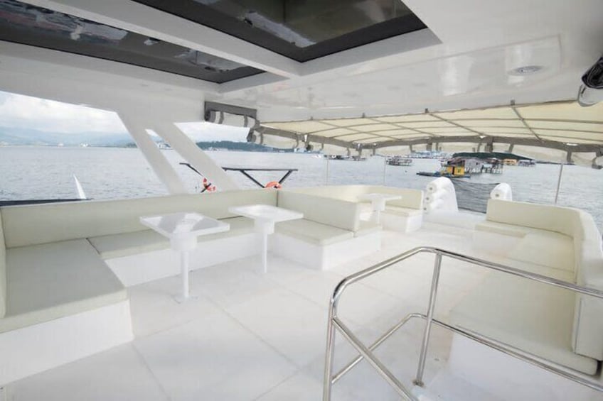 Sepanggar Island Luxury Boat