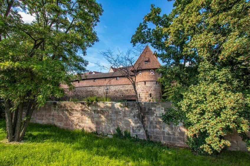 Discover the History of Nuremberg with a Local