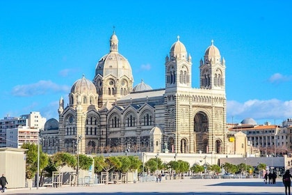 Architectural Marseille: Private Tour with a Local Expert