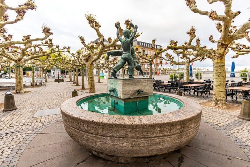 Dusseldorf’s Art and Culture Tour with a Local Guide