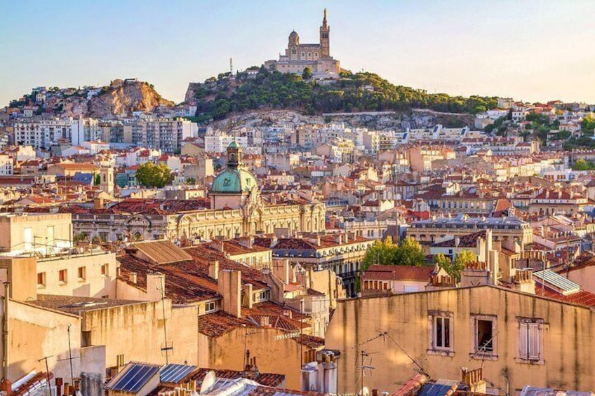 Photogenic Marseille with a Local