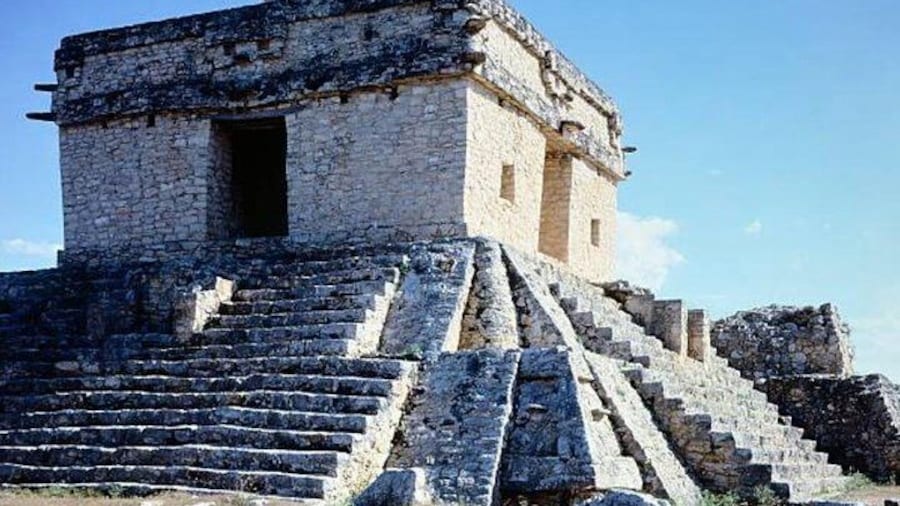 Shore Excursion: Small Group Dzibilchaltun Mayan Ruins with Famous SInkhole Tour