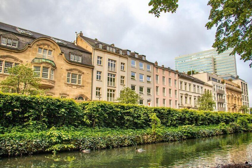 Architectural Walk of Dusseldorf with a Local