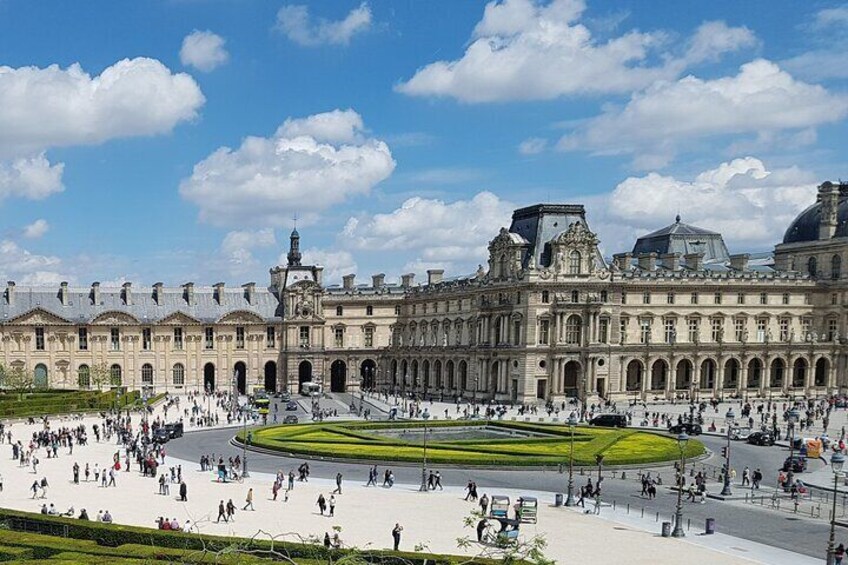 Private tourist guide in Paris! Book your official guide!