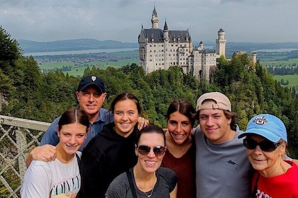 Mike's Neuschwanstein & Linderhof Private Tour from Munich