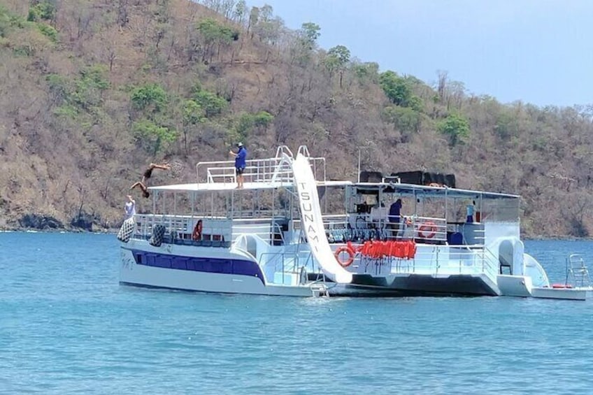 All Inclusive Family Fun Catamaran Snorkel Adv. from Flamingo,CR